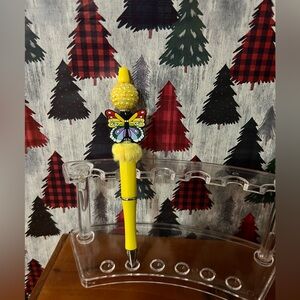 ✨New✨ Hand Beaded Butterfly Pen (bundle 3/$16)